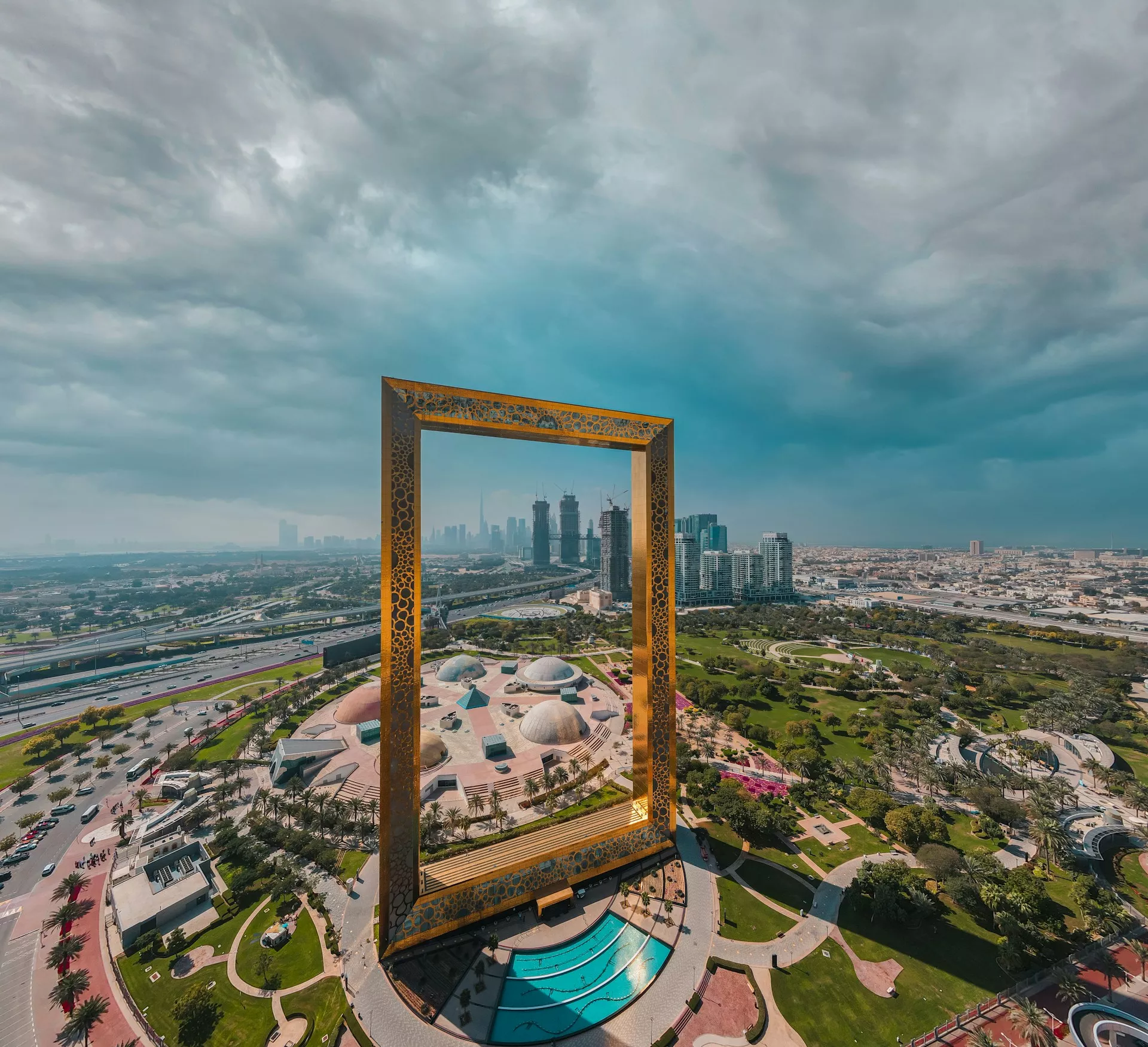 Dubai Unfiltered: A Week of Everything Gold, Together — 0 landscape