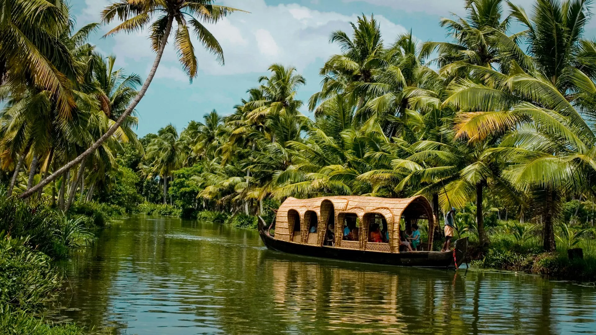 Kerala Group Trip with TravelTech – Munnar, Thekkady & Alleppey & Verkala 5Nights 6 days — 268855 landscape